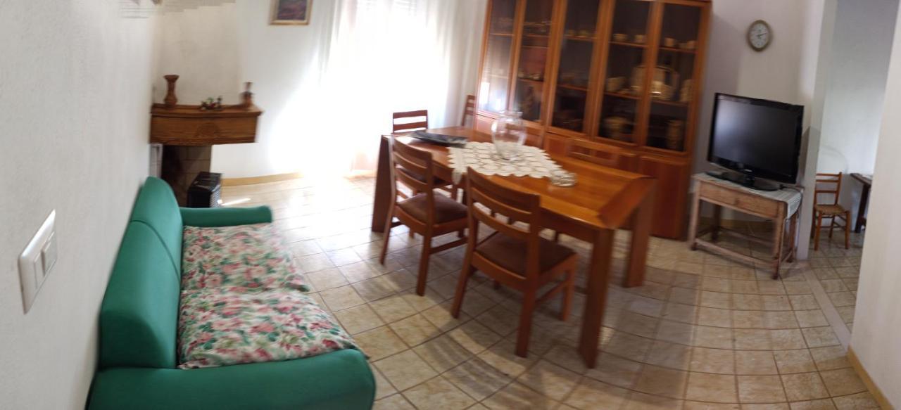 דירות סנטו לוסורג'יו Casa Sias מראה חיצוני תמונה