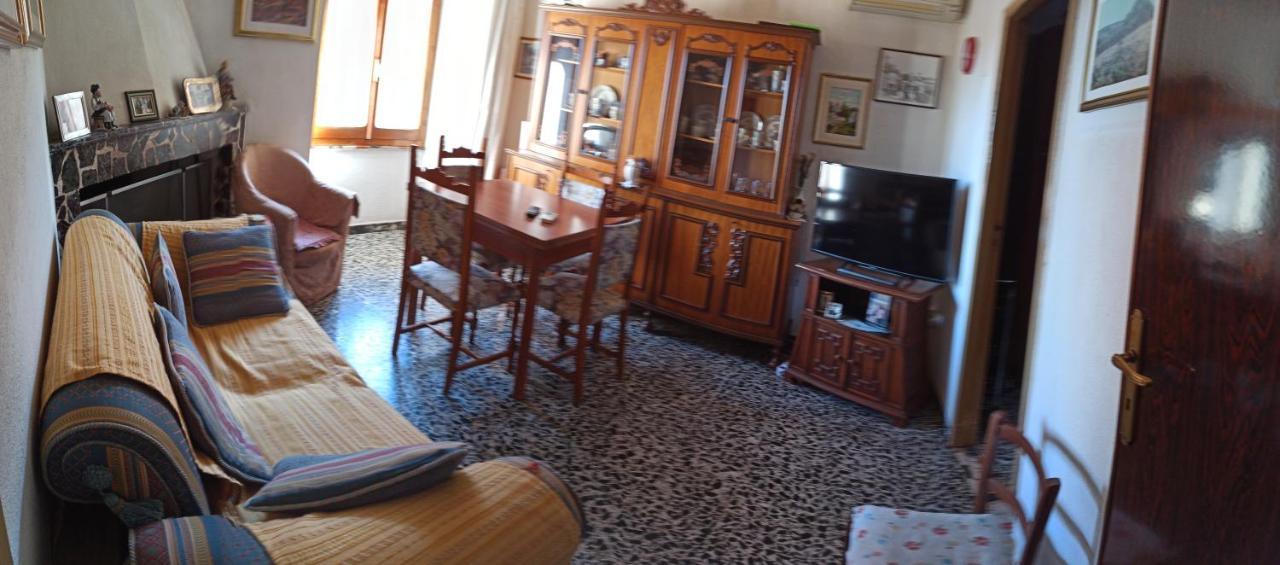 דירות סנטו לוסורג'יו Casa Sias מראה חיצוני תמונה